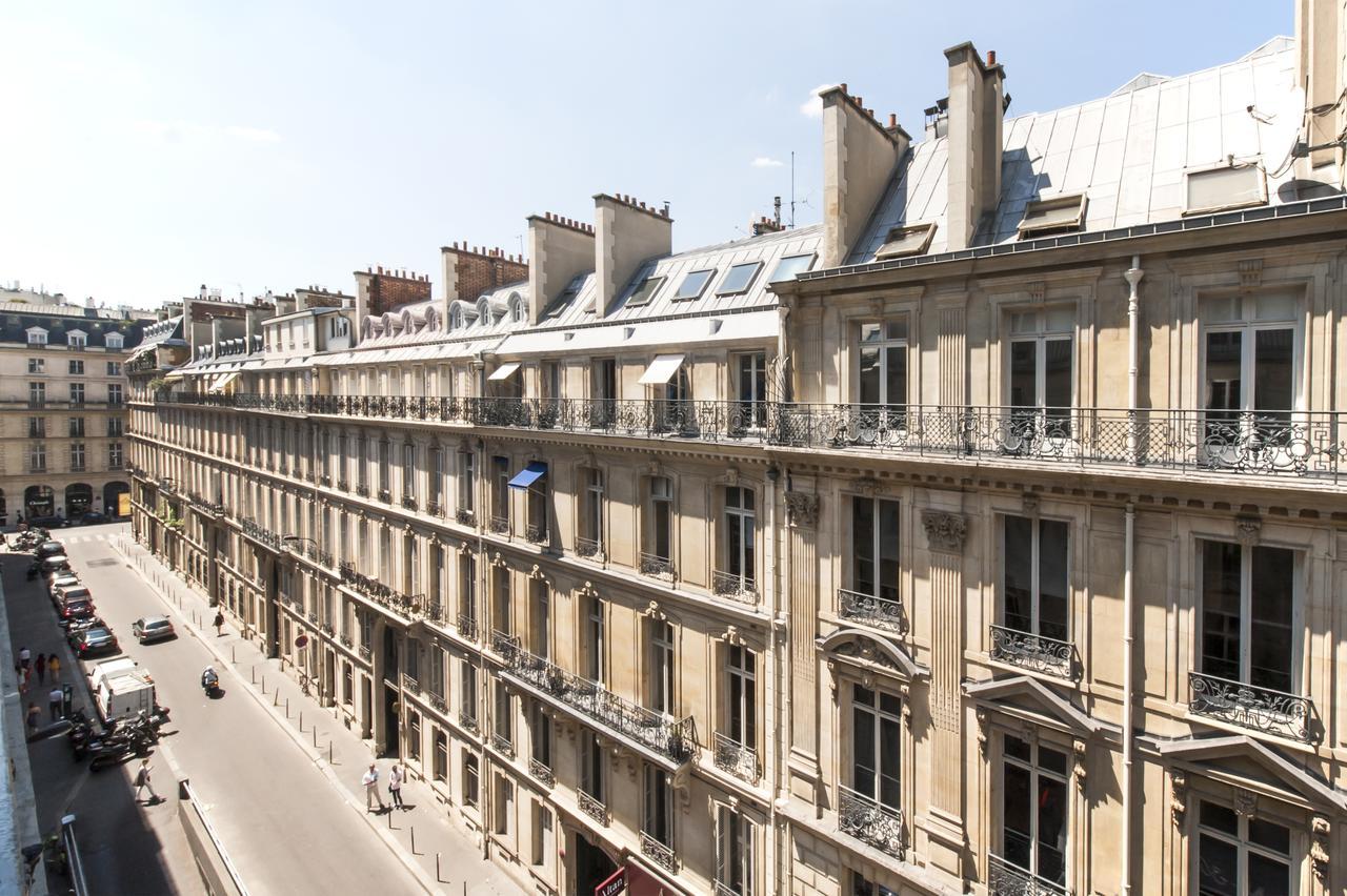 Champs Elysées - Lincoln Appartements Parigi Esterno foto